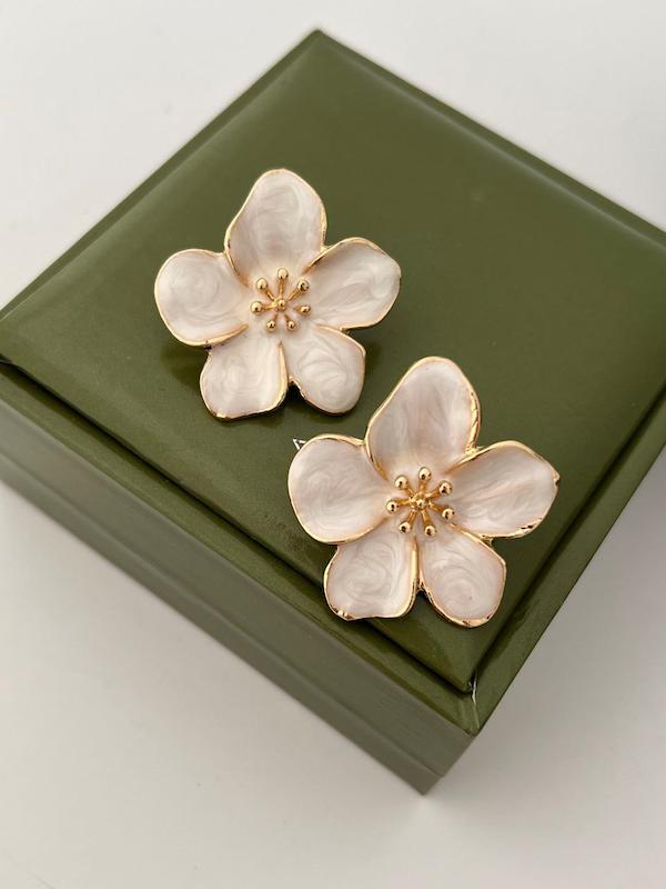 گوشواره گل ميناكاري