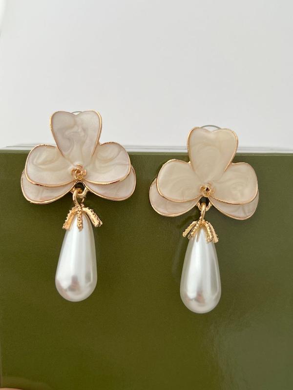 گوشواره گل ميناكاري