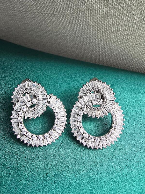 گوشواره جواهري