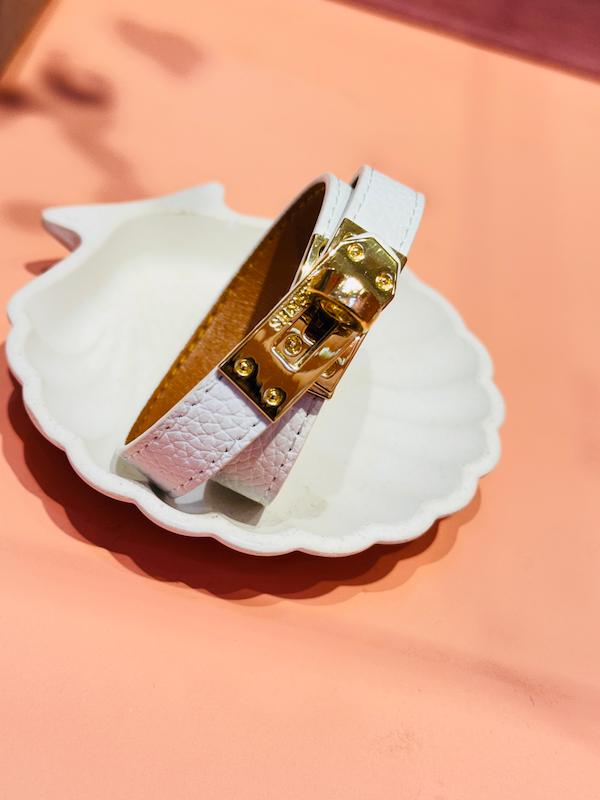 دستبند چرم هرمس