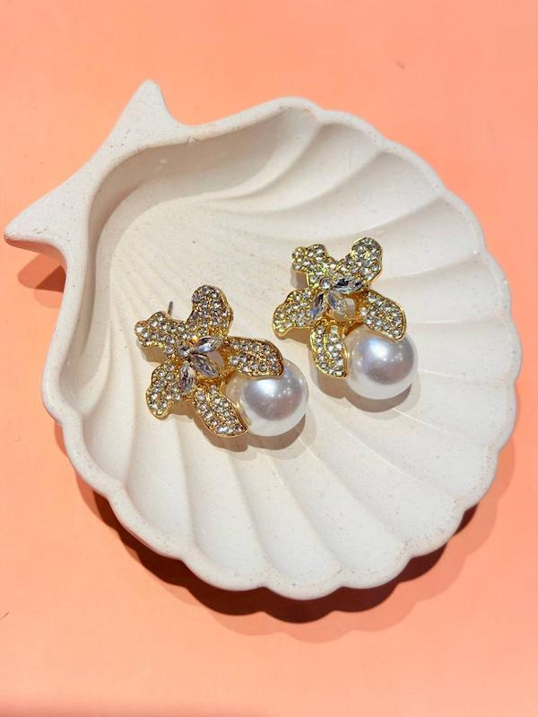 گوشواره فلاور و مرواريد