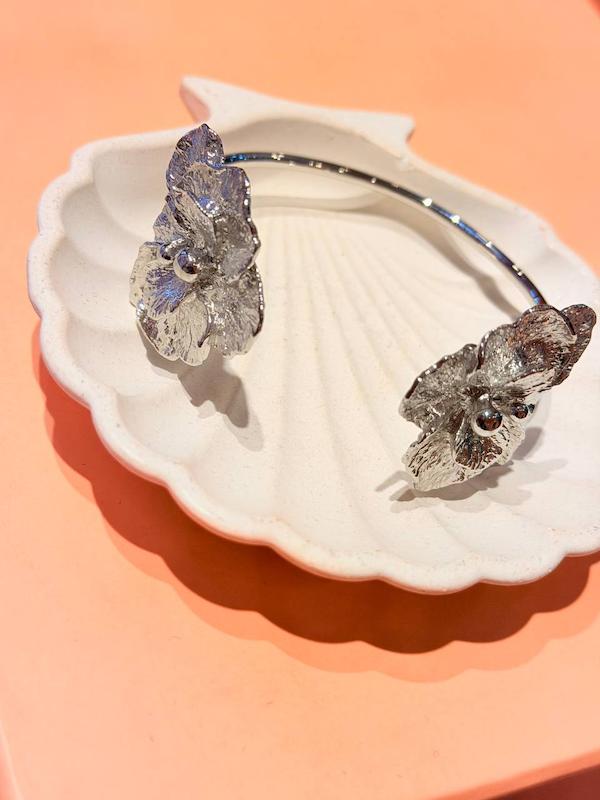 بنگل گل مينيمال