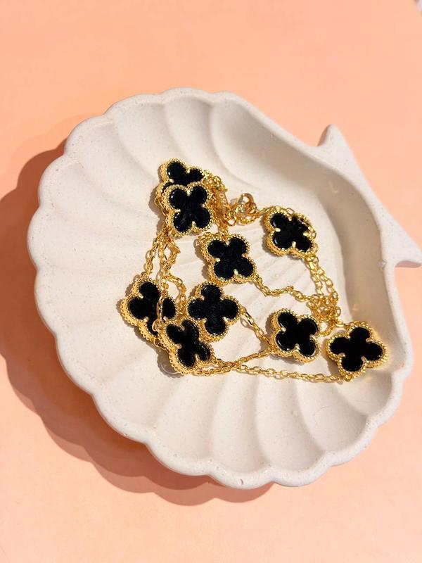 رولباسي ونكليف طرح طلا