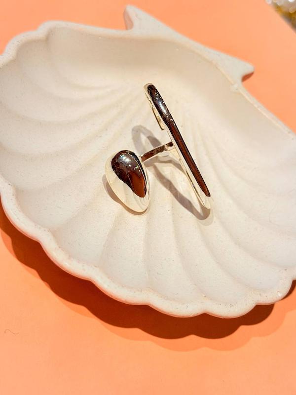 انگشتر مينيمال