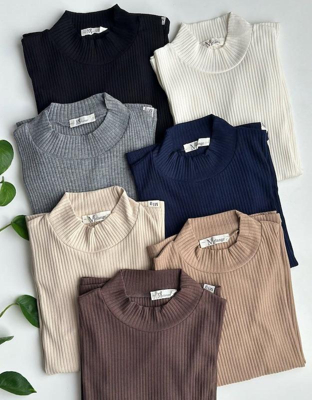 بلوز يقه سه سانت كبريتي