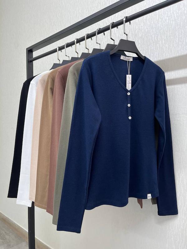 بلوز يقه هفت دكمه دار