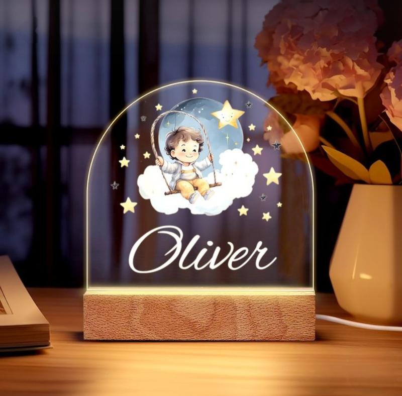 چراغ خواب کودک همراه با حک اسم کودک