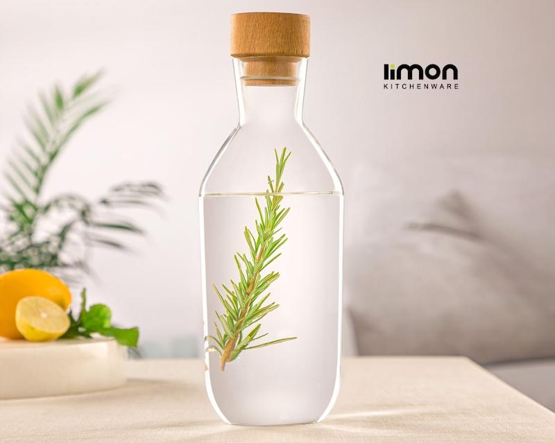 بطری آب درب چوبی 1.1 لیتر کد محصول : 2270