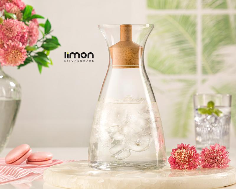 بطری آب درب چوبی 1 لیتر کد محصول : 2269