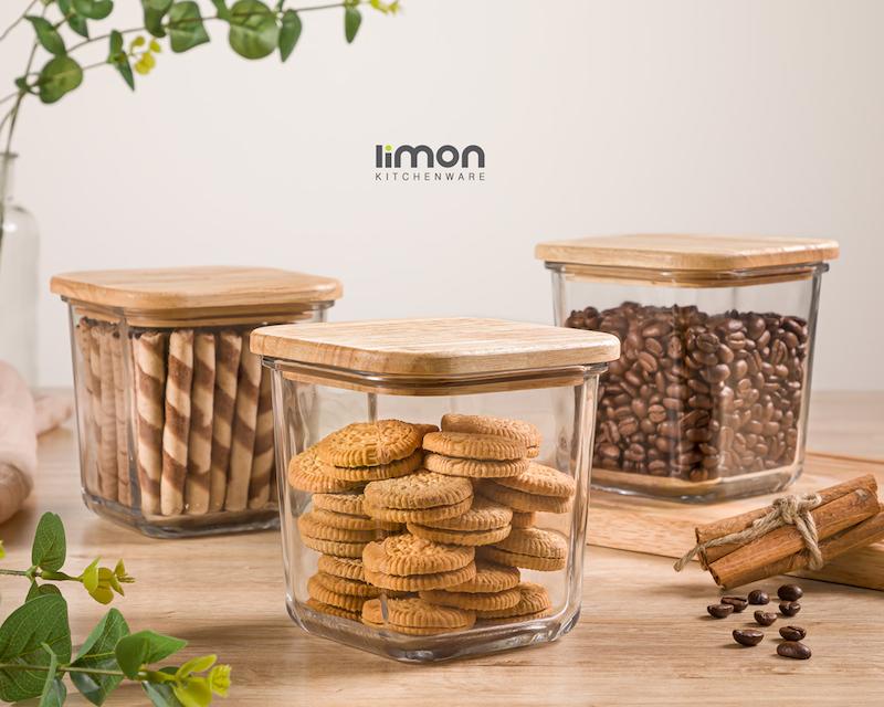 ظرف شیشه ای 860 میلی لیتر در چوبی کد محصول : 2189