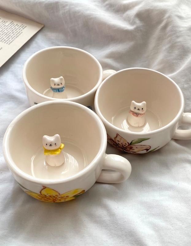 فنجون گربه و لیلیوم🐈