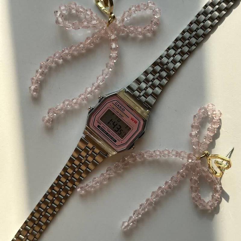 کاسیو صورتی 