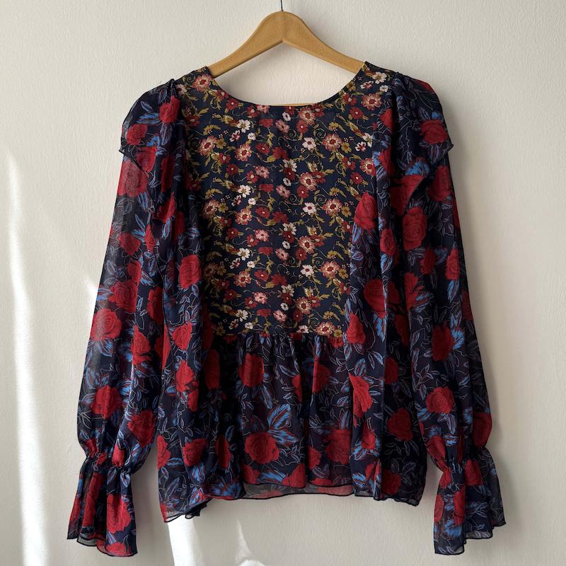 بلوز سرمه ای گلدار