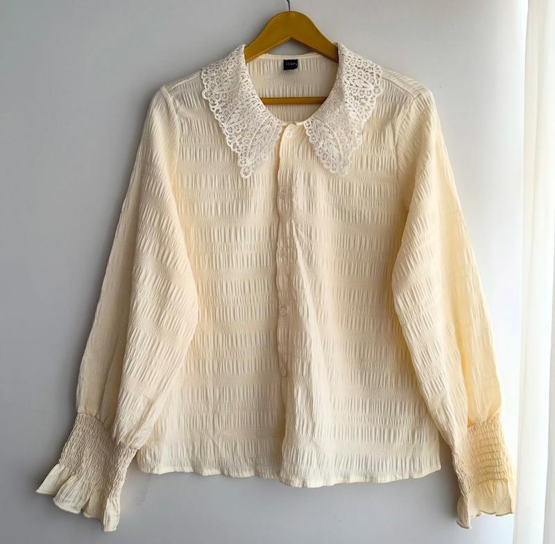 شومیز شیری رنگ