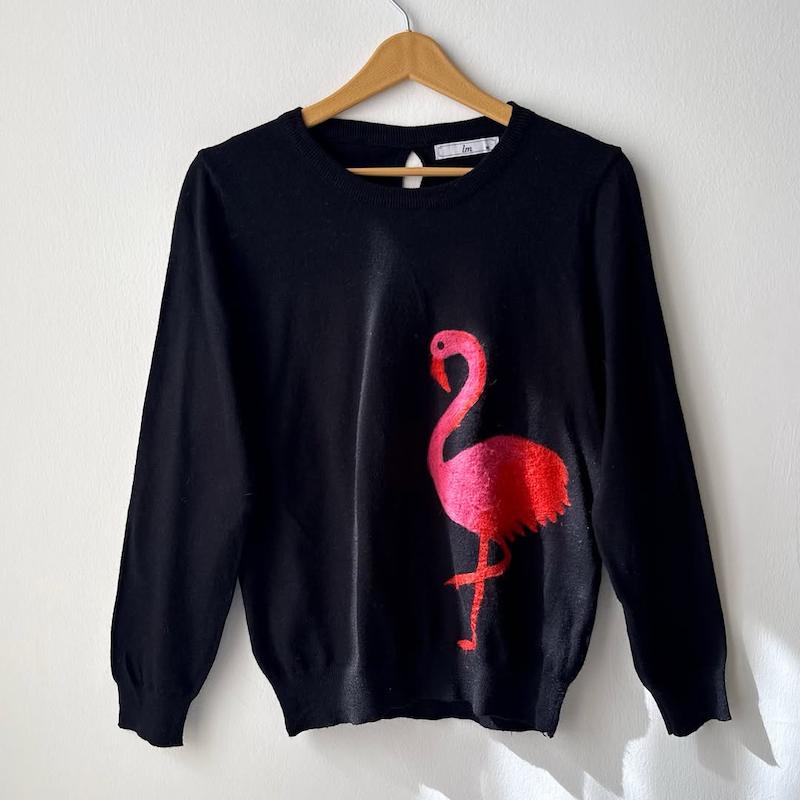 بافت مشکی طرح قو