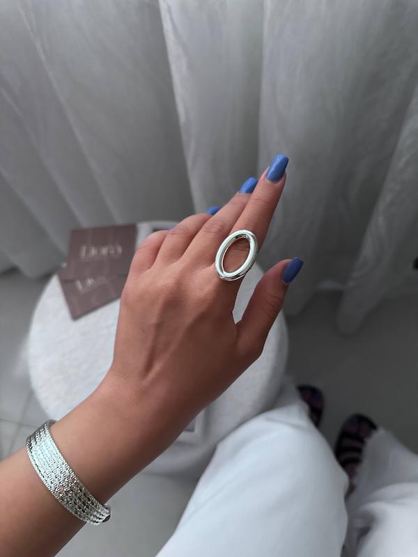 انگشتر بیضی تو خالی