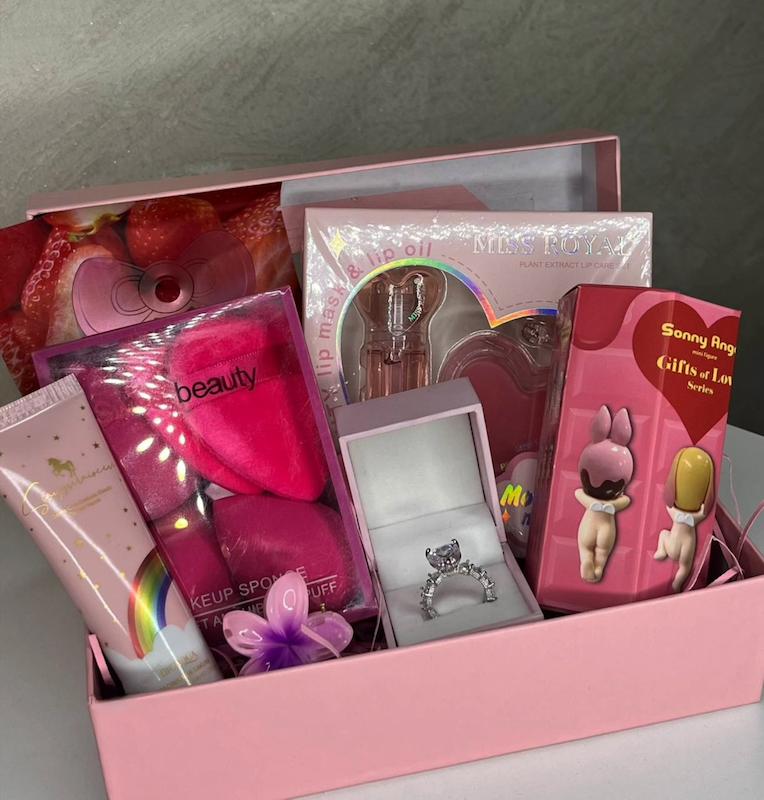 باکس صورتی💕