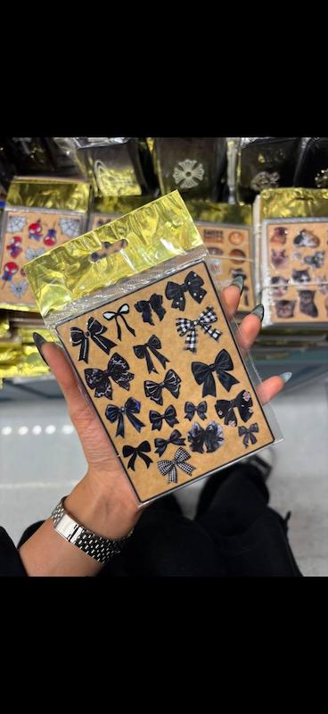 استیکر شیشه ای ضد آب (ورق بزنید)