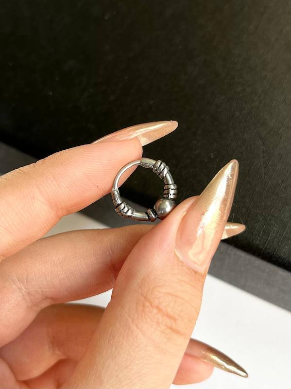 گوشواره سیاه‌قلم گوی‌دار