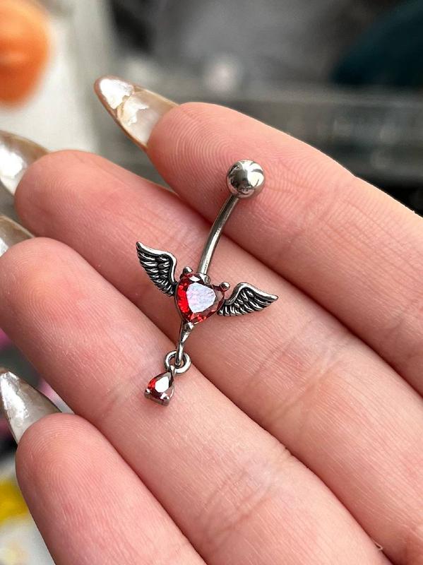 پیرسینگ ناف ومپایری 🩸