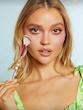 ست براش سه عددی صورت با کیف طلقی خرس مهربون شین(شی ان) SHEIN X Care Bears Face Brush Set 3 Pc