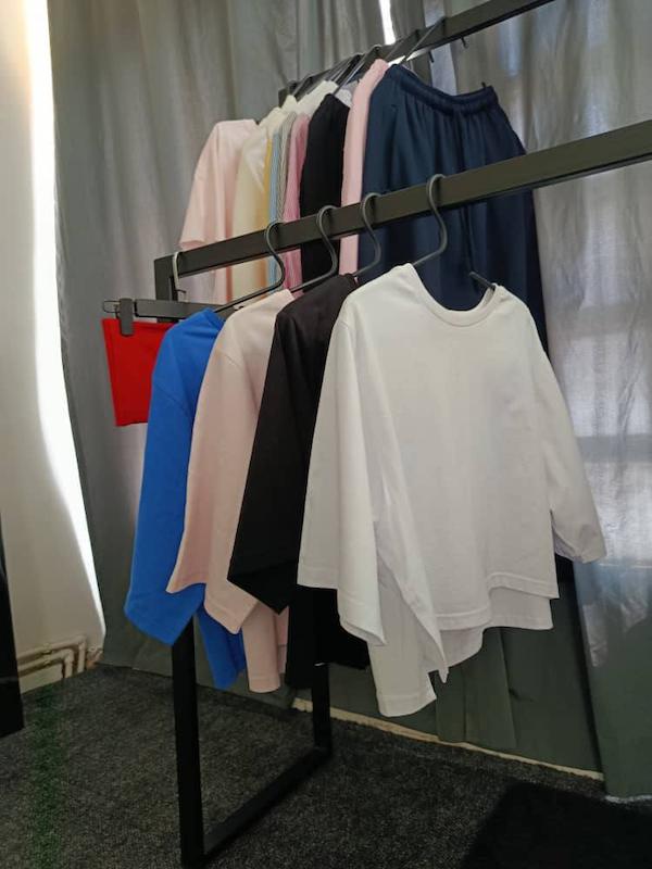 تیشرت چاکدار