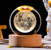 گوی کریستالی ماه کامل 🌕