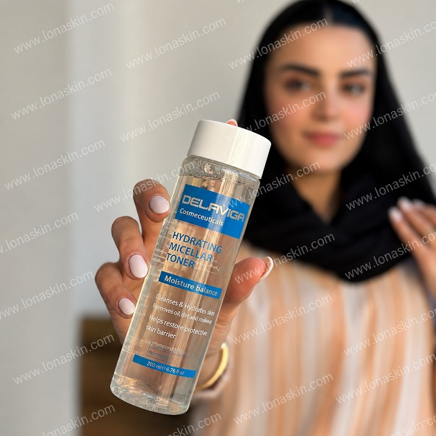 محلول پاک کننده صورت پوست معمولی تا خشک دلاویگا  Hydrating Micellar Toner Moisture balance