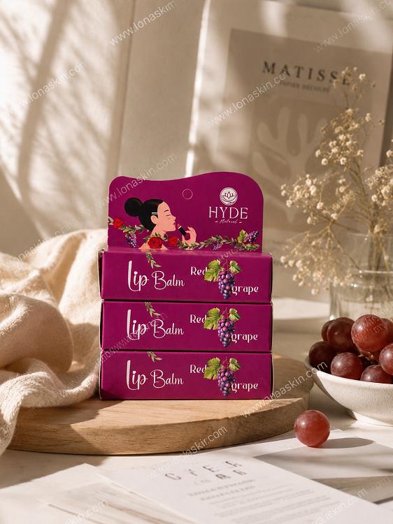 بالم لب انگور قرمز هاید( Hyde Red Grape lip balm)