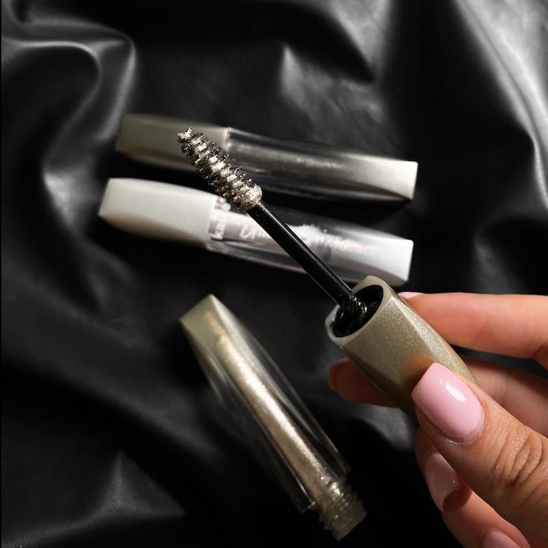 ریمل گلیتری ✨