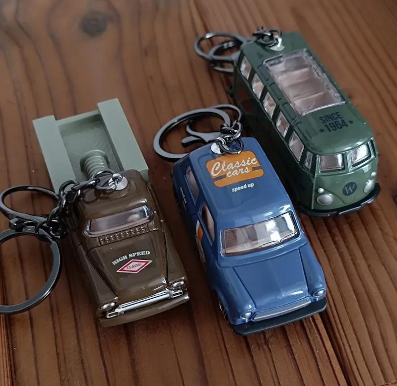 سرکلیدی ماشین کلاسیک امریکایی