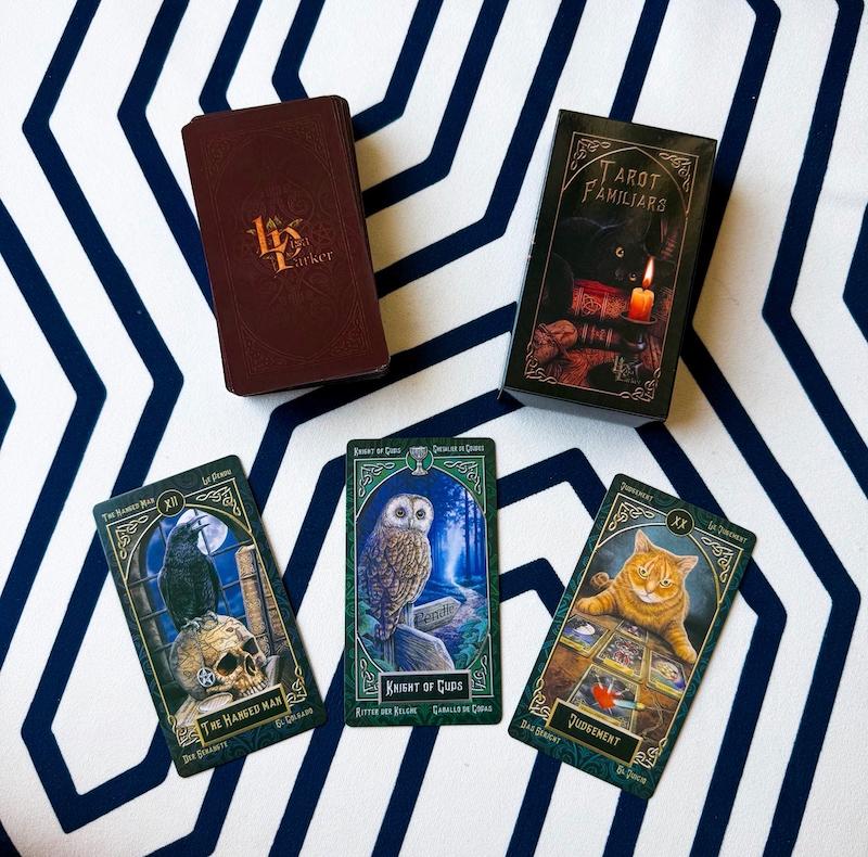 کارت تاروت مدل Tarot familiars لیسا پارکر LP