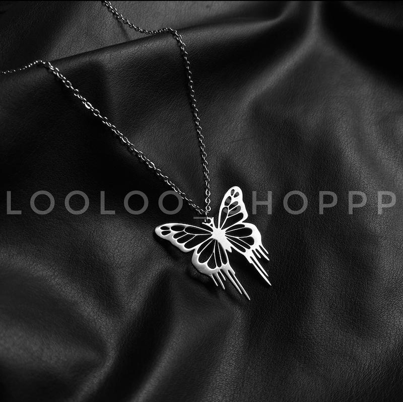 گردنبند پلاک پروانه لونا  