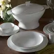 بشقاب خورشت خوری گرد لب طلا  21 سانت چینی لورین اصفهان مدل دیپلمات