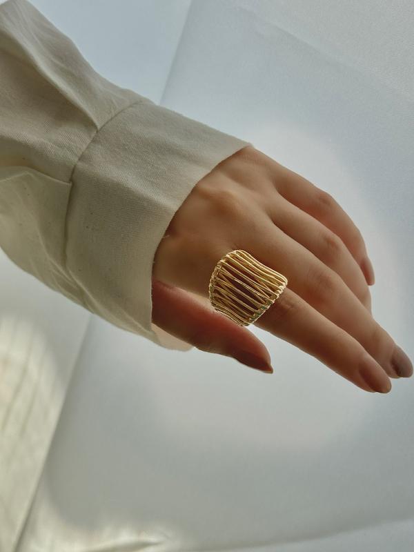 ست شيار دار (خطى مينيمال)