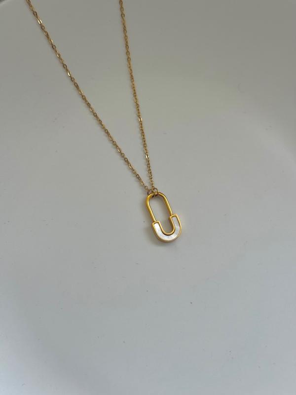 گردنبند نعل صدفى