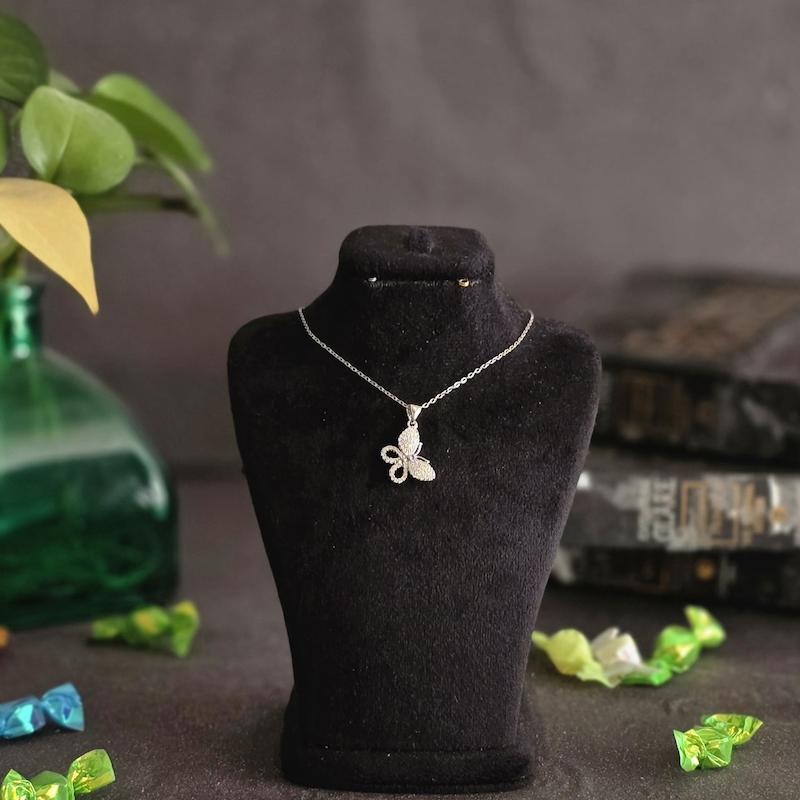 گردنبند آوای پروانه