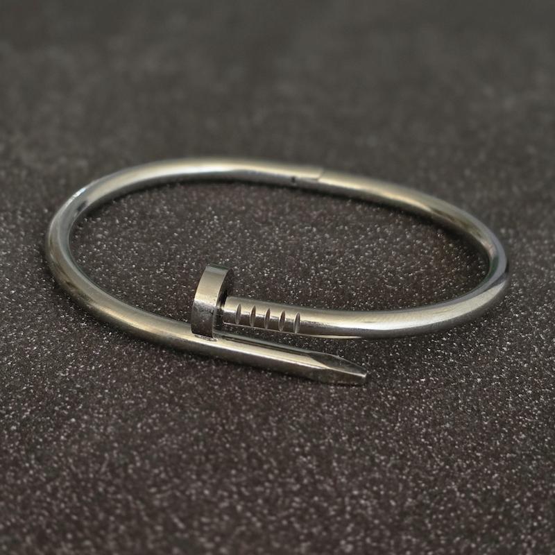 دستبند بنگل میخی