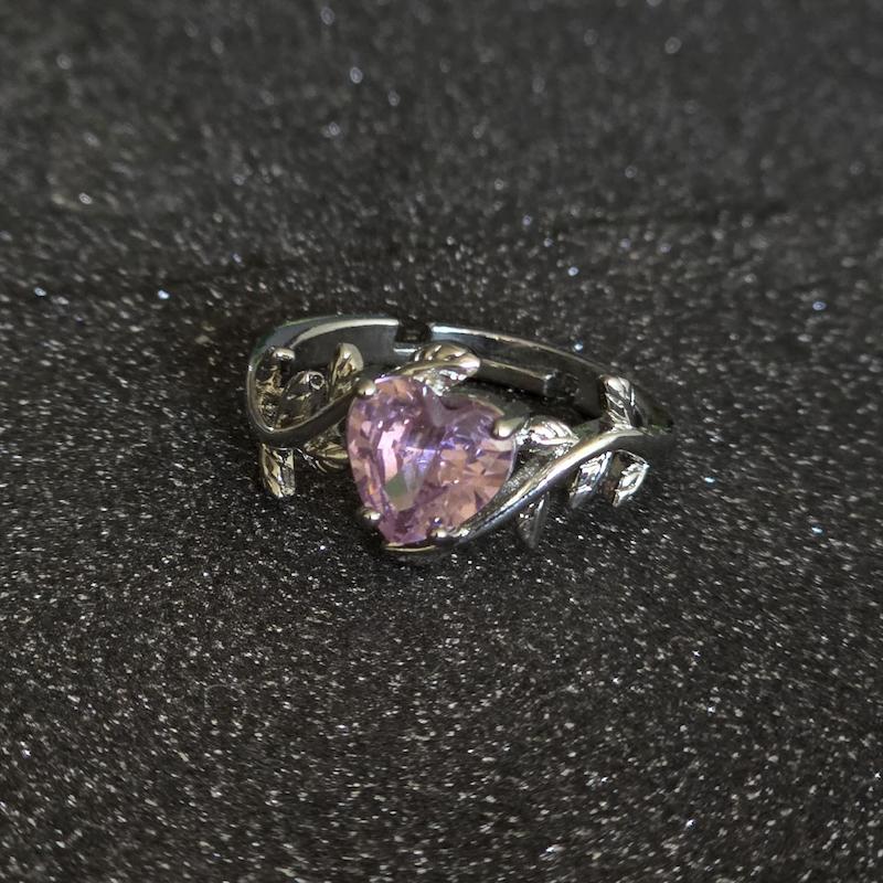 انگشتر درخت عشق