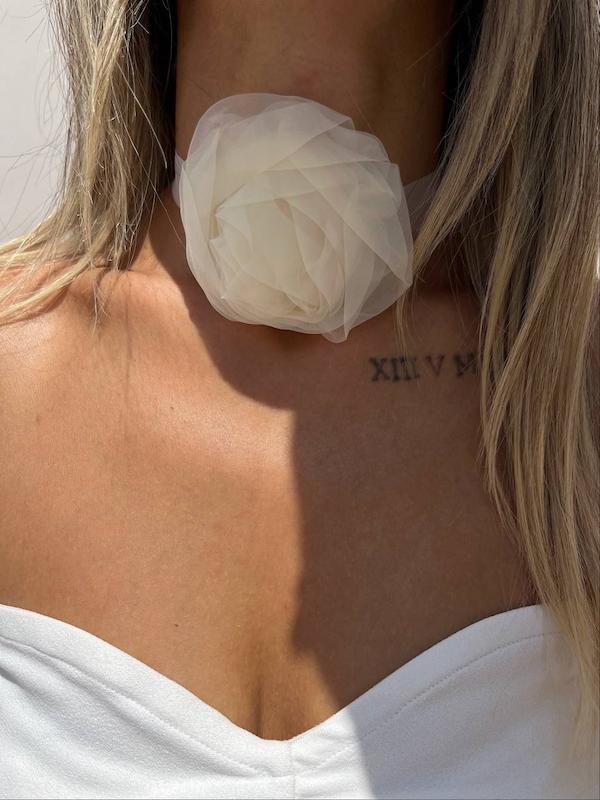 گردنبند پارچه ای گل رز