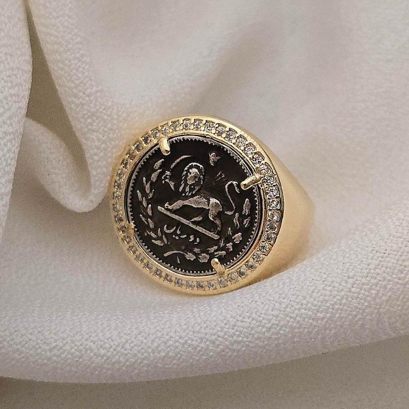 انگشتر سکه ای گرد با نگین 