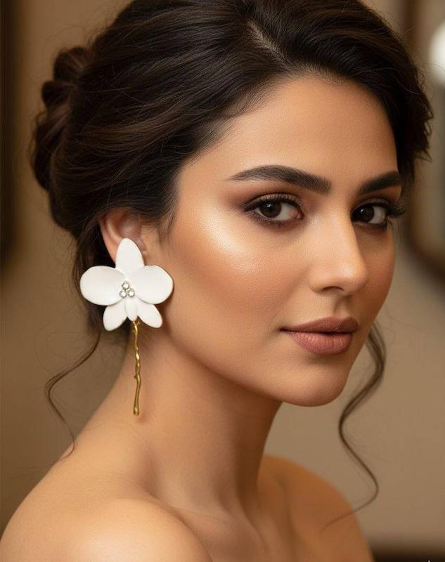 گوشواره گل سفید