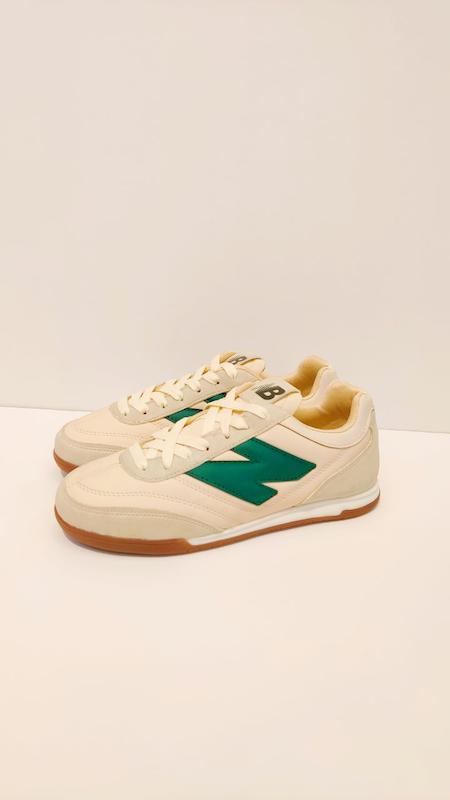 کفش نیو بالانس 