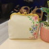 کار دست دوزی شده باغ و پرنده