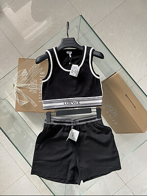 Loewe crop and shorts 