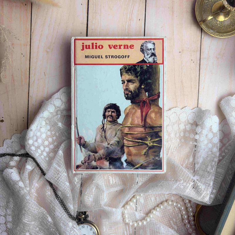 کتاب julio verne