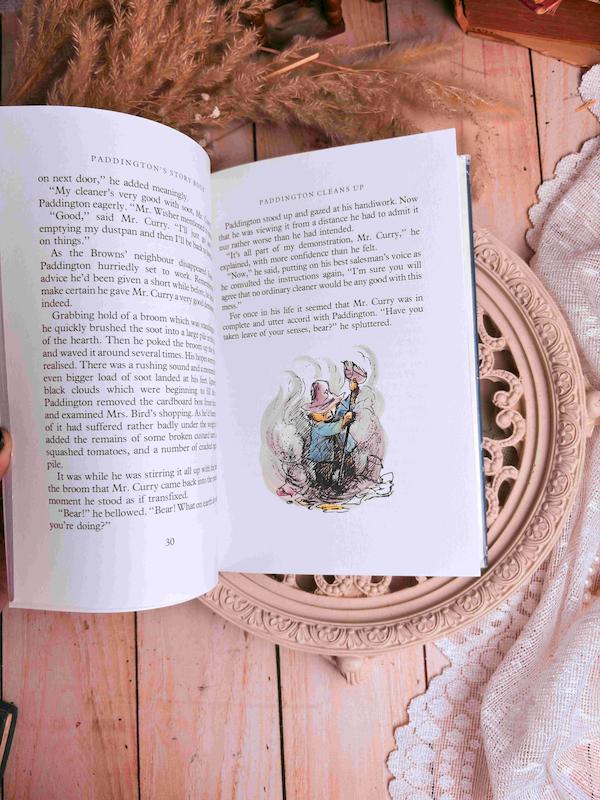 کتابPaddingto.'s Storybook