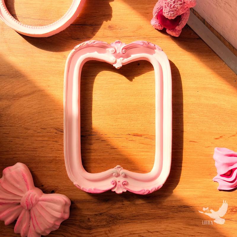 قاب صورتی کلاسیک