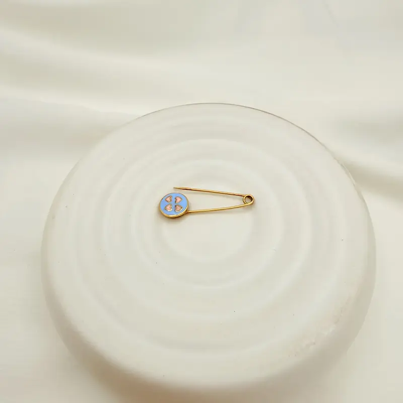 سنجاق بچگانه آبی و قلب کد 220
