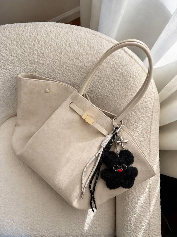 چارم بگ خرگوش عینکی